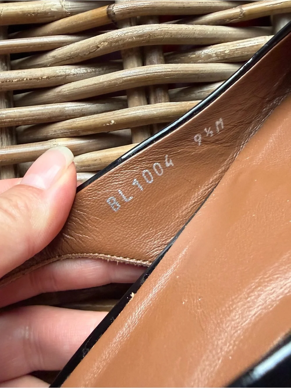 Aquatalia women’s patent